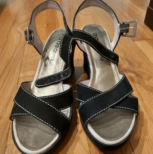 Andre Assous black wedge sandal
